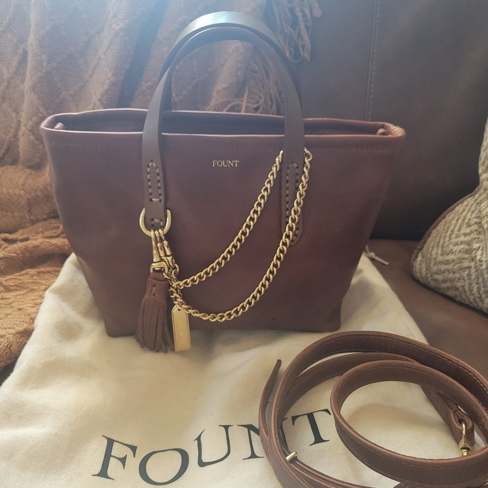 NEW FOUNT Leather Bellfield Crossbody in Hazelnut plus chain and tassel